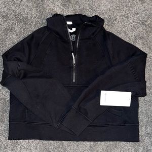 Lululemon cropped scuba